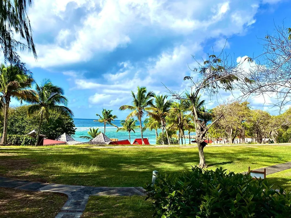 Le Paradis Zen Village Vacances 1Er Etage Et Rdc Vue Plage Et Mer Ste Anne サンタンヌ アパート