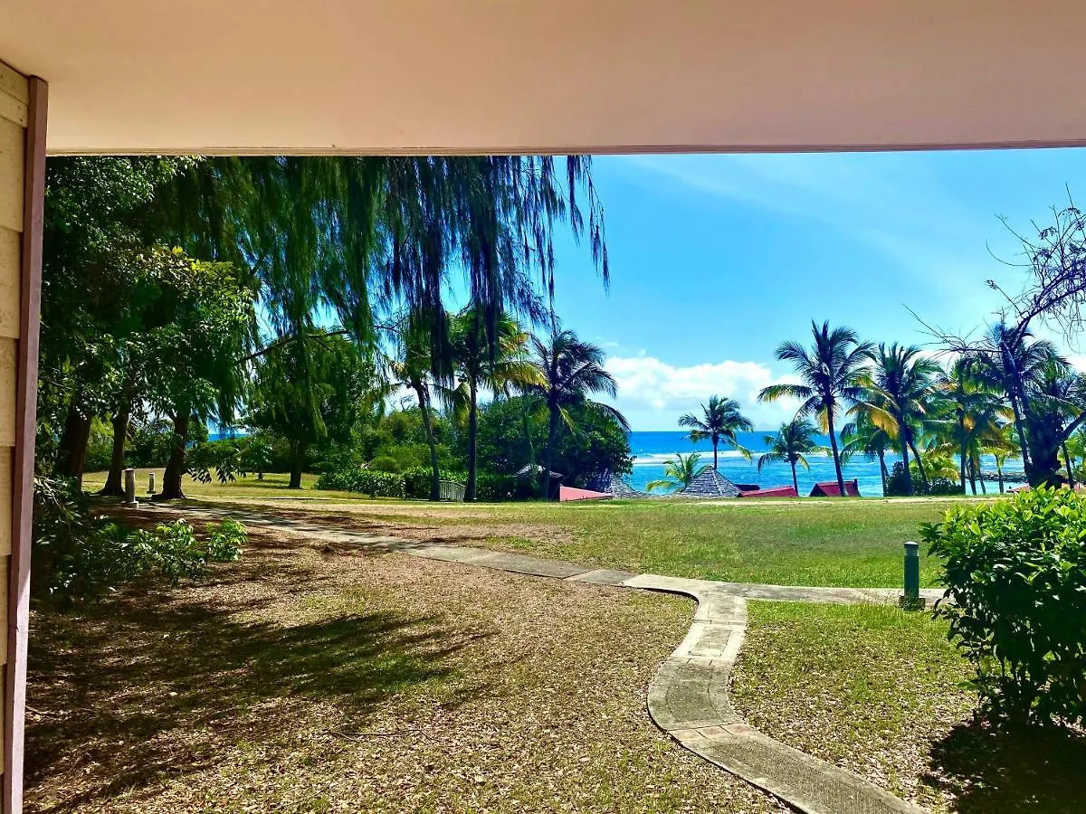 アパート Le Paradis Zen Village Vacances 1Er Etage Et Rdc Vue Plage Et Mer Ste Anne サンタンヌ