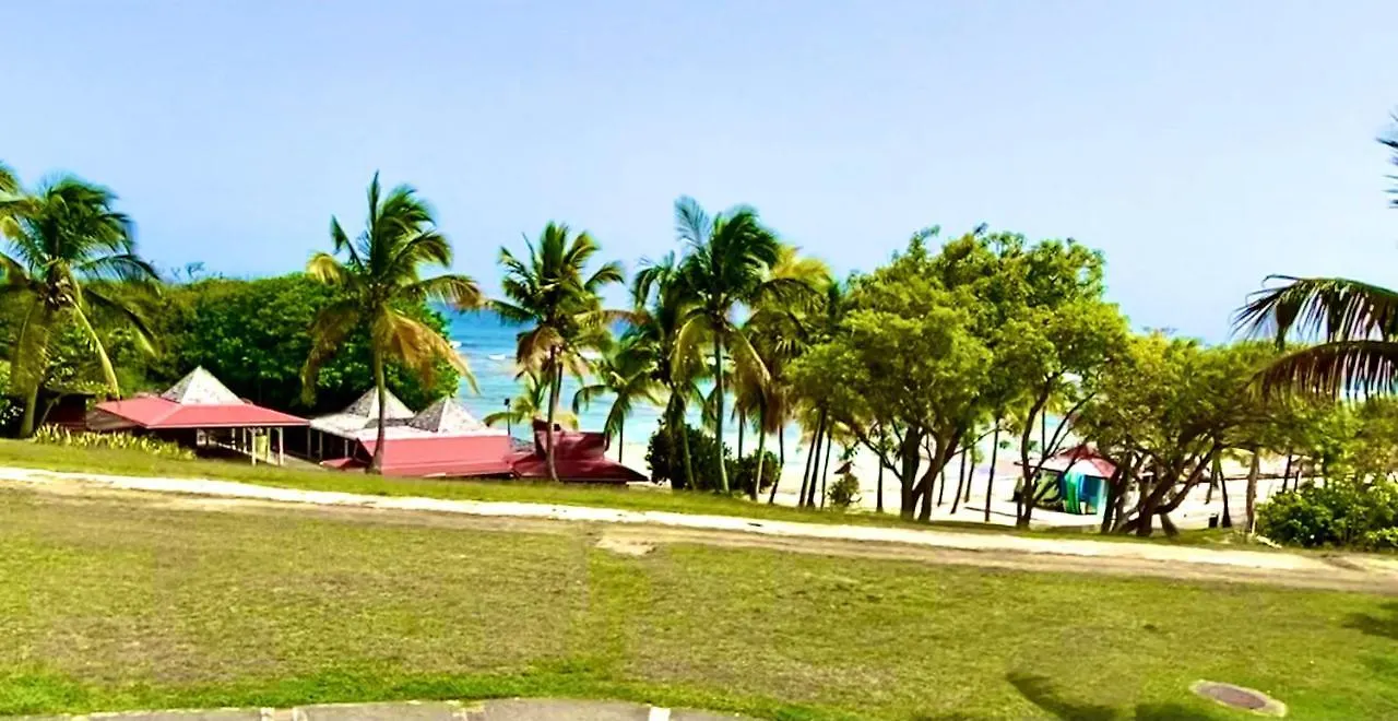 Le Paradis Zen Village Vacances 1Er Etage Et Rdc Vue Plage Et Mer Ste Anne Sainte-Anne